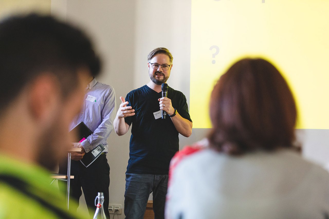 Norbert als Speaker beim Behavioural Design Camp 2019